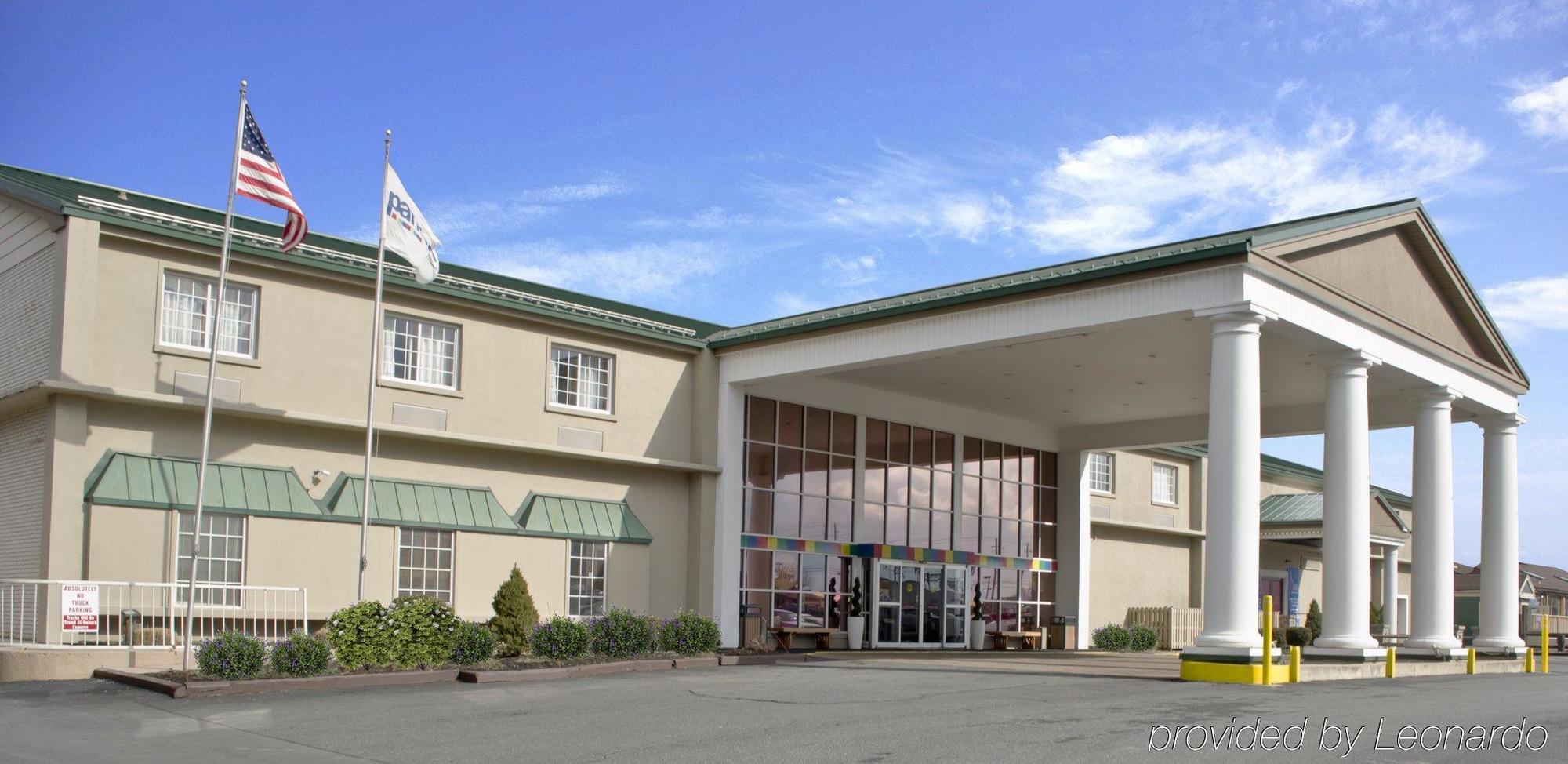 Park Inn By Radisson Harrisburg West Mechanicsburg Exterior foto